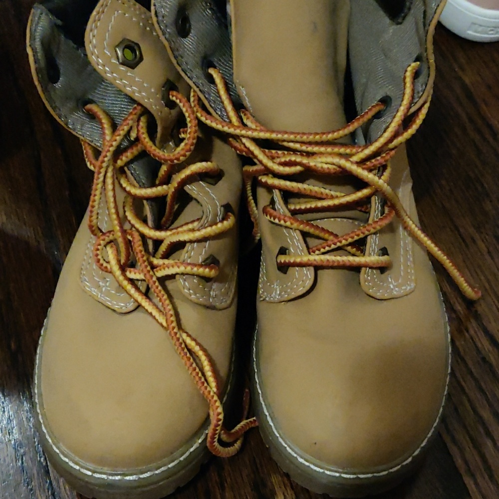 Cute Boots